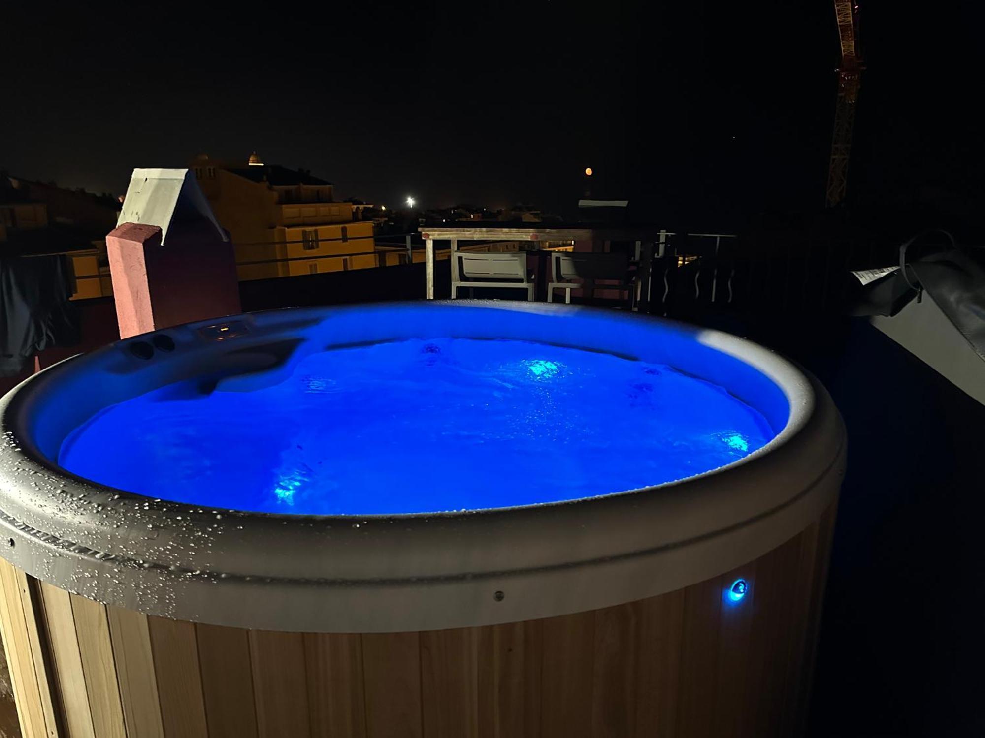 Pepites Bastiaises Vatta Appartement Roof Top Jacuzzi Vue Vieux Port Бастия Экстерьер фото